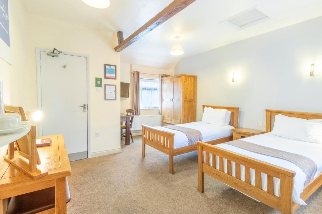 Oyo Elm Farm Country House, Norwich Airport Horsham St Faith Bagian luar foto