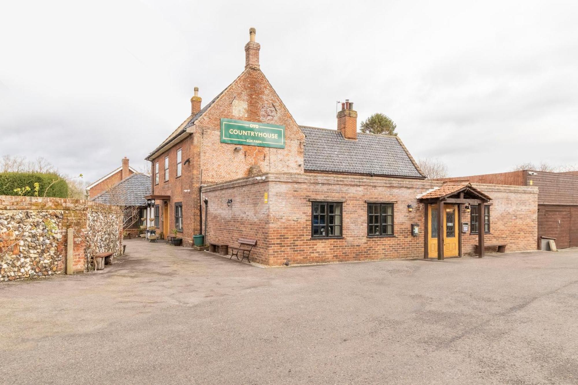 Oyo Elm Farm Country House, Norwich Airport Horsham St Faith Bagian luar foto
