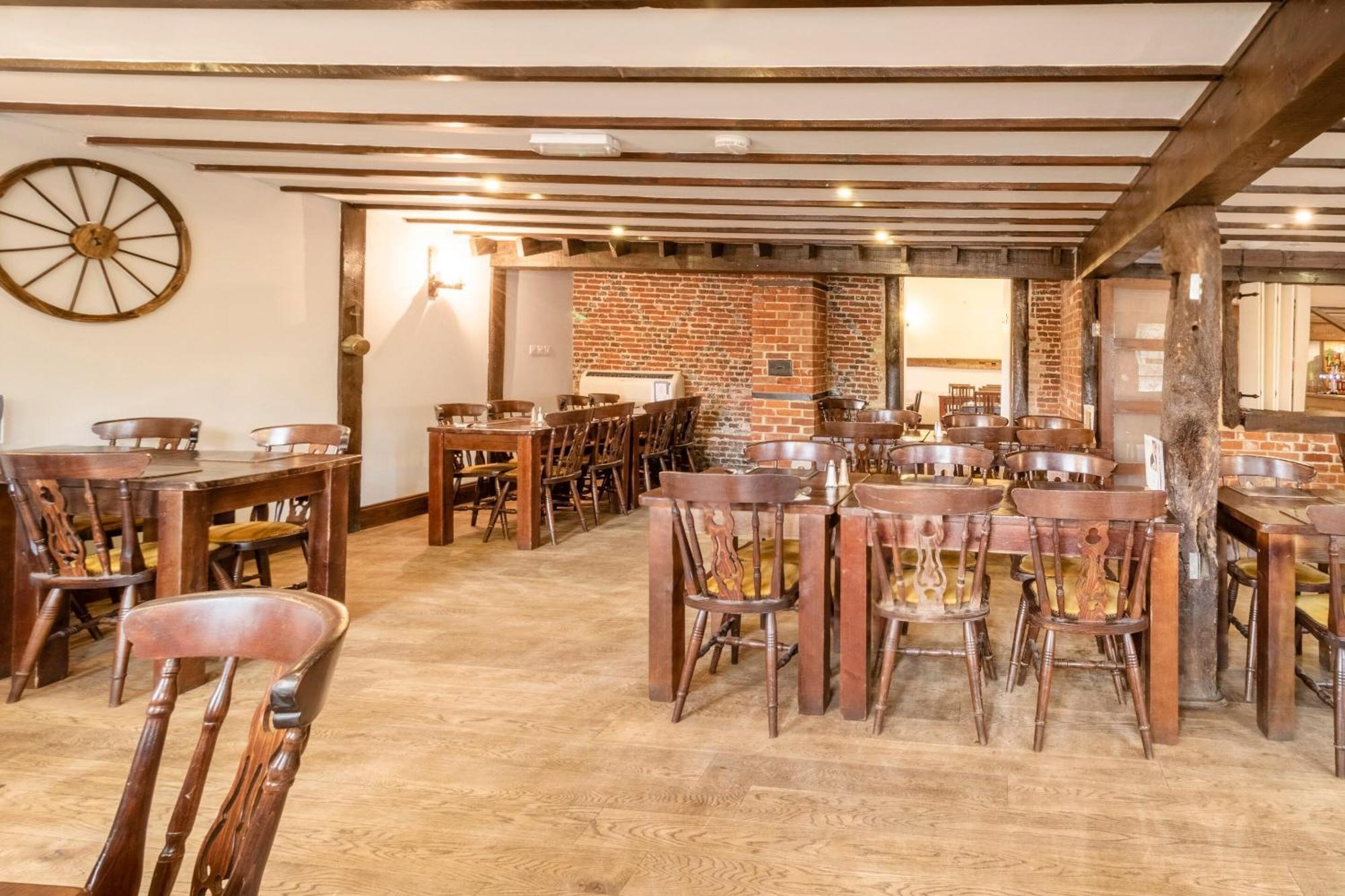 Oyo Elm Farm Country House, Norwich Airport Horsham St Faith Bagian luar foto