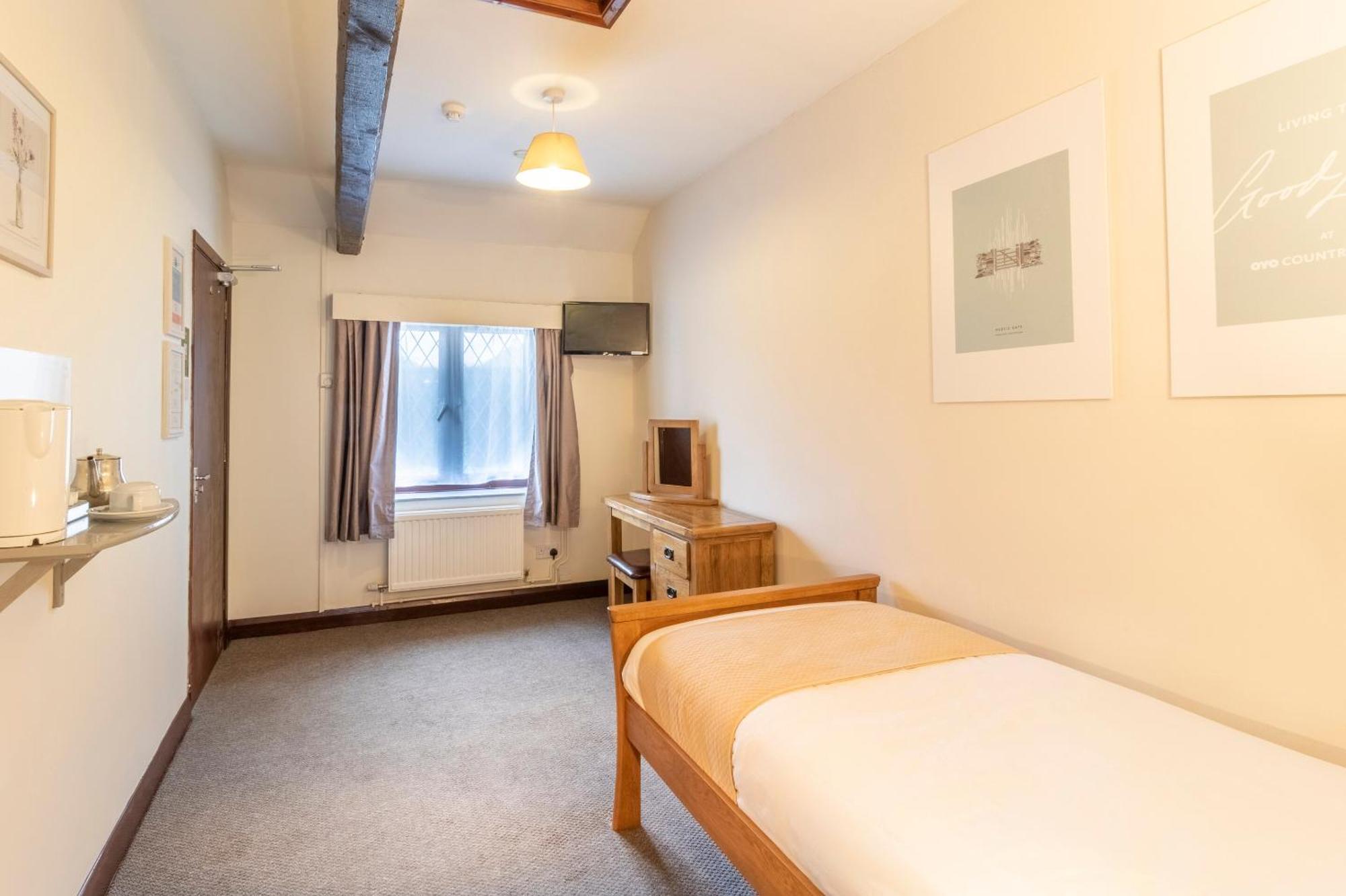 Oyo Elm Farm Country House, Norwich Airport Horsham St Faith Bagian luar foto